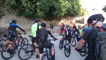 MTB group ready to ride
