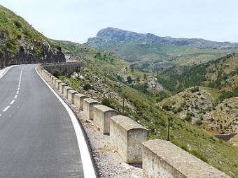 Puerto del Viento road on day 5 of road cycling tour spain